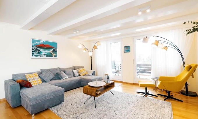 Mitloedi Apartment | Relaxing Wohlfühlresidenz on the Sonnenplateau - Pet Friendly
