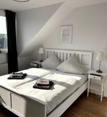 Oberhausen Apartment | Discover Wohnung am CentrO: Rated 9.2/10 & Family-Friendly