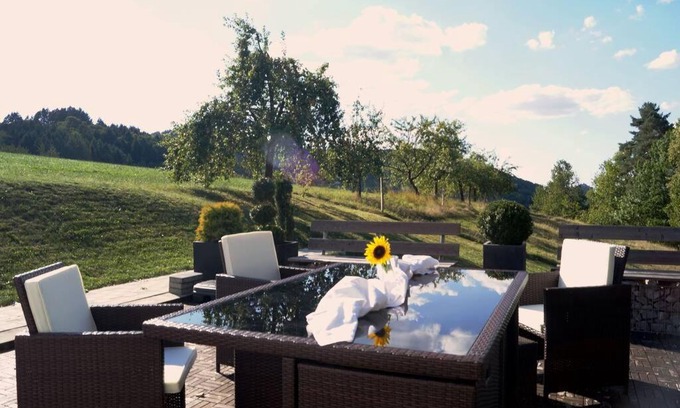 Oberkirch Apartment | Cozy Retreat at the Foot of the Black Forest - 9/10 Rating