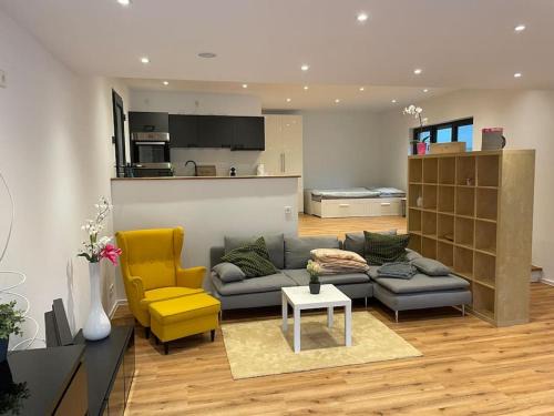 Eutingen Apartment | Cozy Wohnung in Eutingen - Rated 9/10, Family Friendly