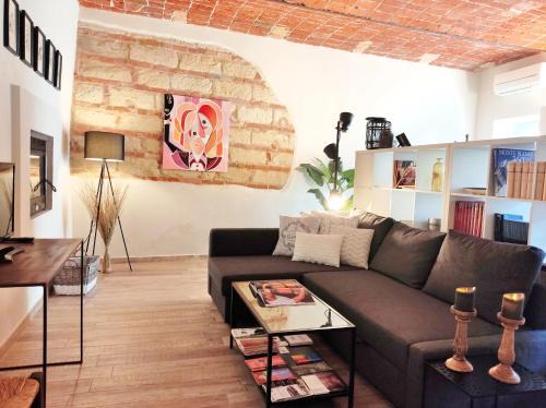 Ottiglio Apartment | Resort-Style Adults Only Retreat with Oceanfront Views