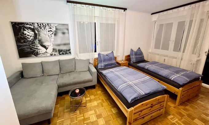 Graz Apartment | Cozy Apartment Near LKH and Medical University