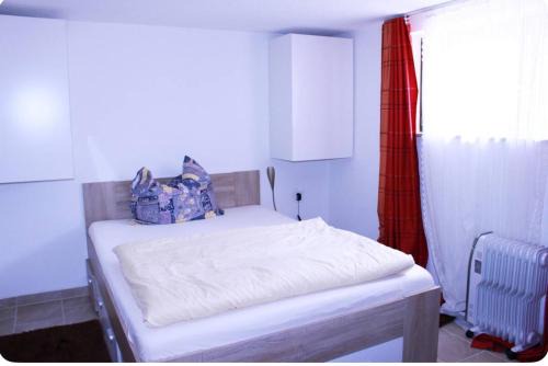 Stuttgart Apartment | Family-Friendly Stay Near Porsche Museum with Great Reviews