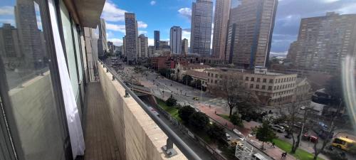 Centro International Apartment | Elegant Wohnung Queens Deluxe with Private Pool & Hot Tub