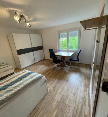 Traun Apartment | Family-Friendly Wohnungen Bachhaus with High Guest Ratings