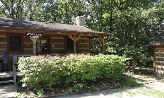 Pittsburg Cabin | Relax at Wolf Cub Cab of Pomme de Terre - Rated 9.4/10