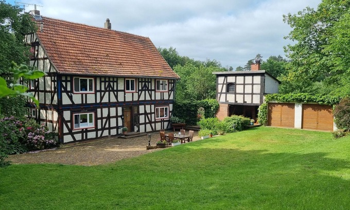 Neustadt House | Wolfsmühle - Romantic oasis surrounded by meadows and forests