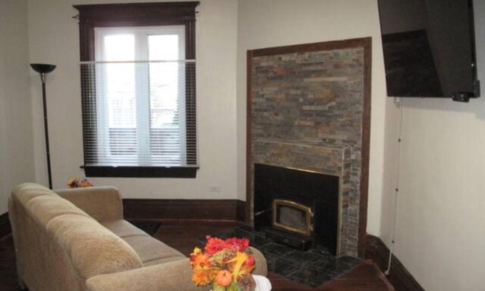 Winnipeg Apartment | Discover Wolseley: Your City Center Sanctuary Awaits!