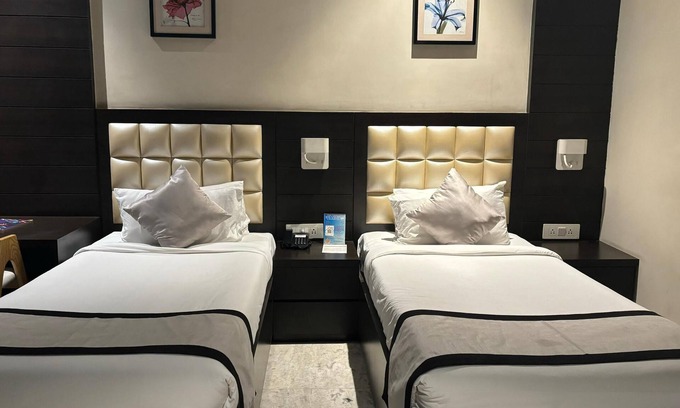 Medinipur Hotel | Budget-Friendly Hotel Wonder Inn with Breakfast Included