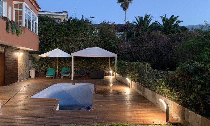 La Matanza de Acentejo House | Elegant Loft Facing Teide with Private Pool & Spa