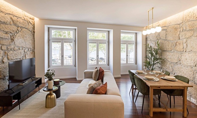 Lordelo do Ouro e Massarelos Apartment | Exceptional 2BR Duplex by LovelyStay Near the River