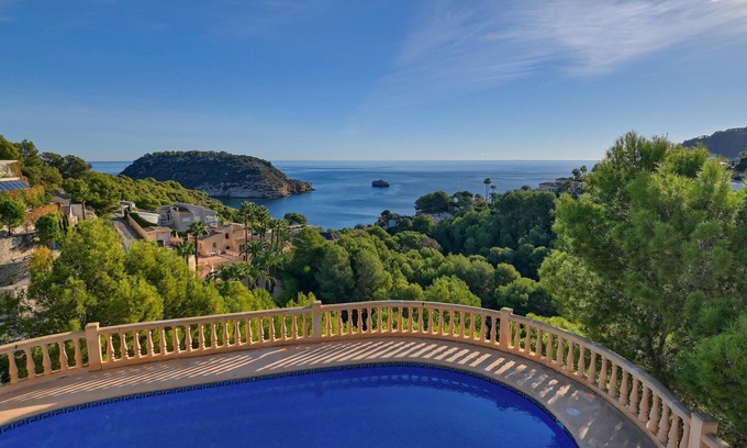 Mar Azul Villa | Comfortable Villa in Javea with Private Pool & Ocean View