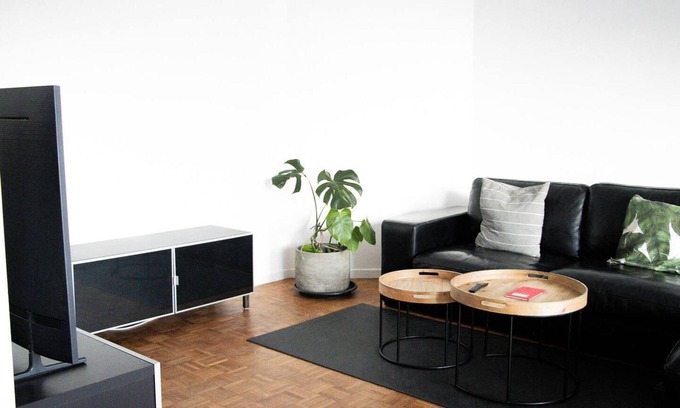 Berchem Apartment | Comfortable Apartment in Antwerp with Breakfast Included