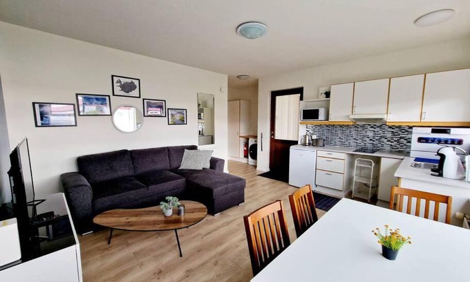 Bifroest Apartment | Inviting Apartment with Beautiful Natural Surroundings
