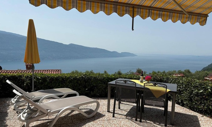 Oldesio Apartment | Inviting Apartment with Large Terrace and Dream Amenities