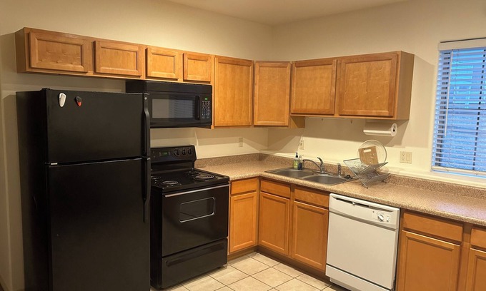 Eagle Apartment | Wonderful apartment with WiFi in charming Eagle, overlooking the Eagle River.