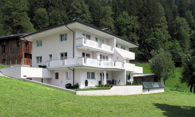 Ramsau im Zillertal House | Inviting Villa for 10 with Free WiFi, Pet-Friendly & More