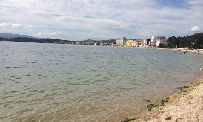 Vilagarcia de Arousa Condo | Scenic Oceanfront Apartment with Stunning Beach Access