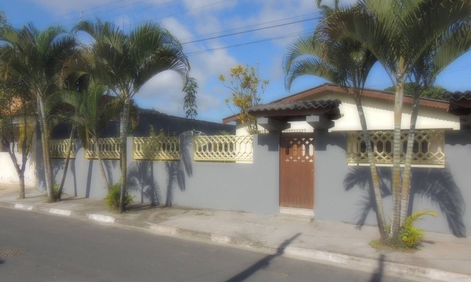Cananeia House | Inviting Home with Pool and Breakfast in Cananéia