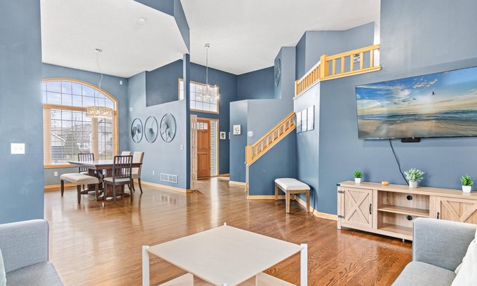 Rosemount House | Outstanding Home in Prime Rosemount Location - Guest Rated 10/10