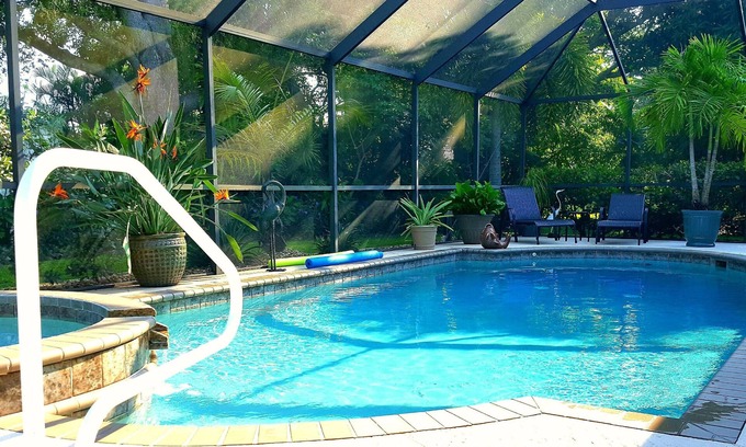 Port Charlotte House | Tranquil Retreat with Private Pool & Spa in Quiet Area
