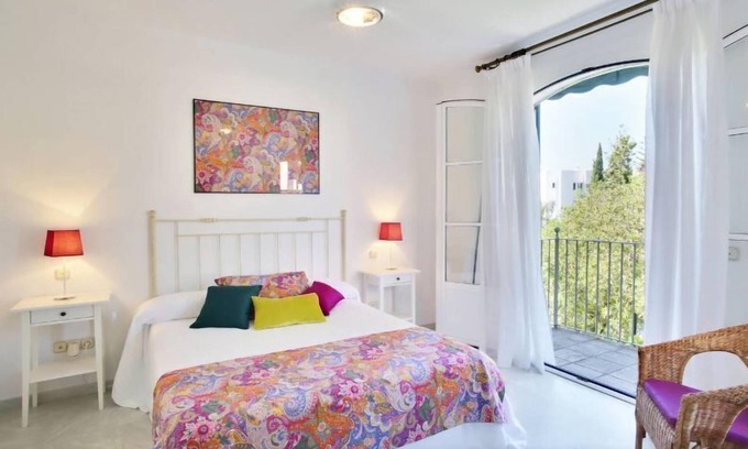 Marbella House | Premier House in Marbella with Spa & Family-Friendly Amenities