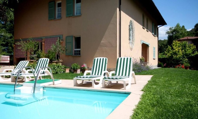 Menaggio Apartment | Elegant Apartment with Pool and Spa - Guest Rated 10/10