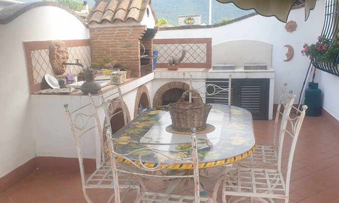 San Felice Circeo House | Charming Newly Renovated House with Hot Tub & Garden