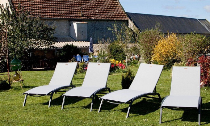 Longues-sur-Mer House | Inviting Private Villa for 7 with Ocean View and Pet Friendly