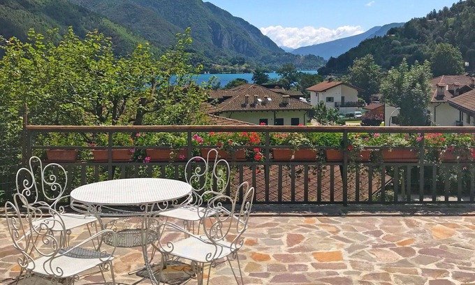 Ledro House | Welcoming Private Villa with WiFi, Pets, and Lake Views