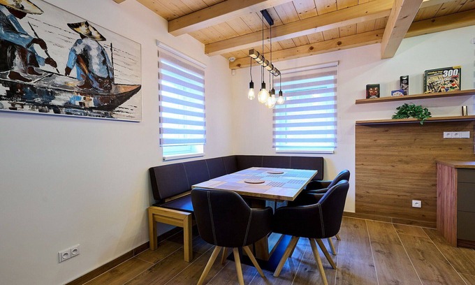 Smrzovka House | Cozy Private Villa for 5 with WIFI, Terrace & Parking