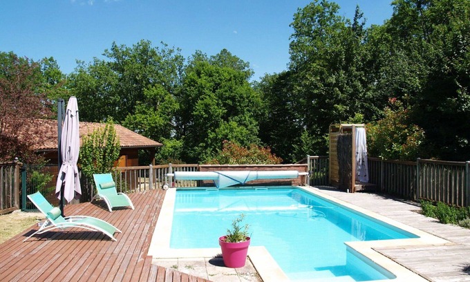 Loupiac House | Private Villa with Pool and Panoramic Views, Pet Friendly