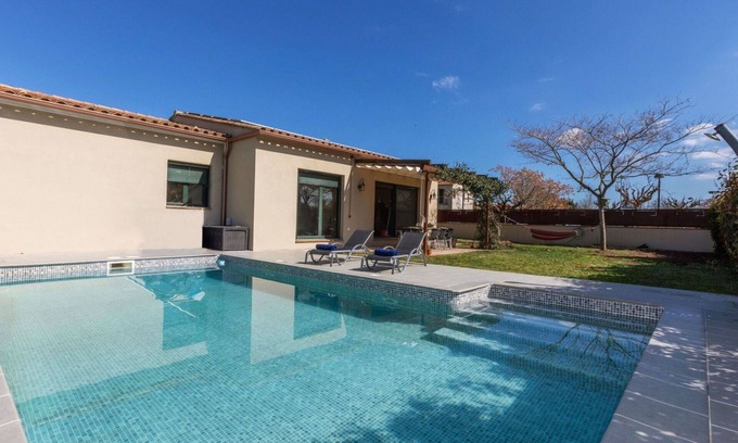 Ullastret House | Private Villa Retreat with Pool, Ocean Views & Pet Friendly