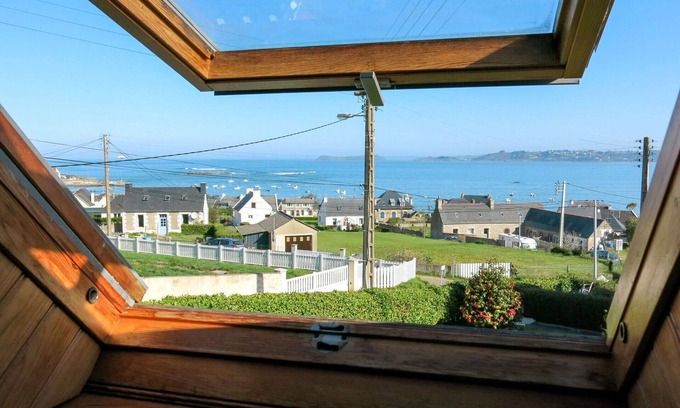 Tredrez-Locquemeau House | Cozy Private Villa with Terrace, Ocean View & Parking