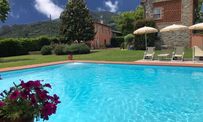 Castelvecchio Villa | Inviting Villa with Private Pool, Wi-Fi & Pet-Friendly Options