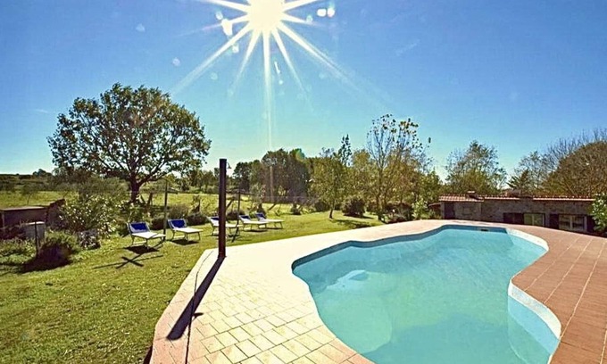 Pitigliano Villa | Private Villa with Pool, Wifi & Panoramic Views – 10/10 Rating