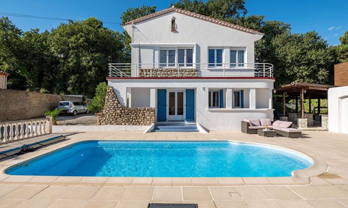 Plage d'Argeles House | Exclusive Villa for 8 with Private Pool and Ocean View