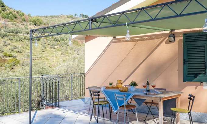 Costa dʼOneglia Villa | Wonderful private villa with internet, TV, terrace, pets allowed, panoramic view and parking