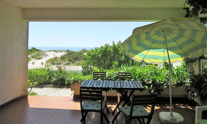 Caminha House | Inviting Villa for 8 with Ocean View, Pets Welcome