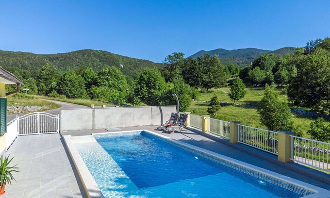 Senj House | Inviting Private Villa with Pool, Ocean View & Pet-Friendly