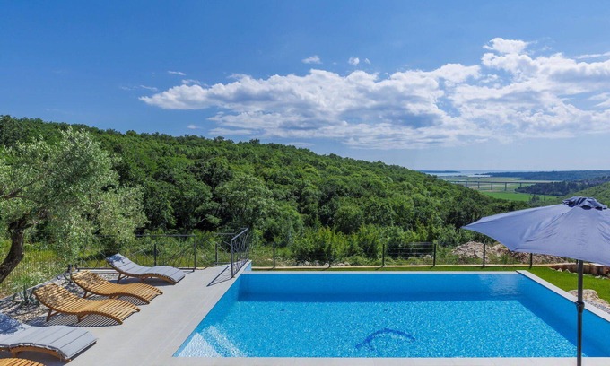 Nova Vas House | Private Villa for 12 with Ocean Views, Pool & WiFi