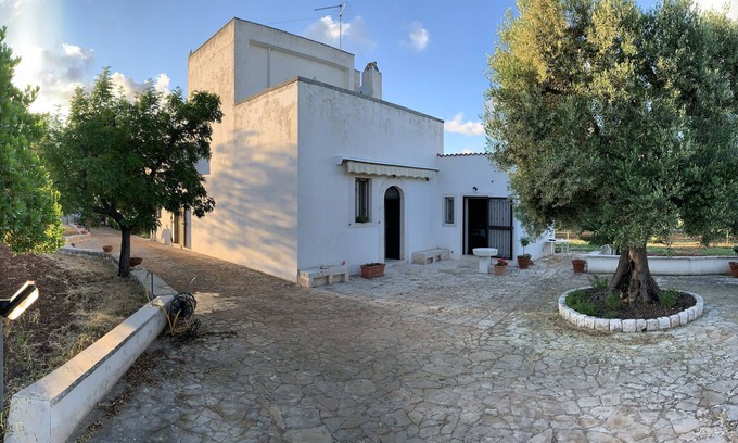 Castellana Grotte House | Relaxing Getaway Near Castellana Caves - Pet Friendly Stay