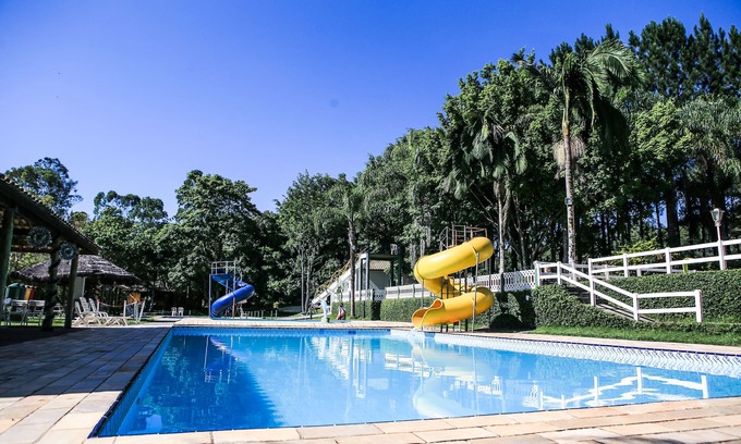 Igarata Other | Ideal Venue for Groups: Pool, Kitchen & Child-Friendly