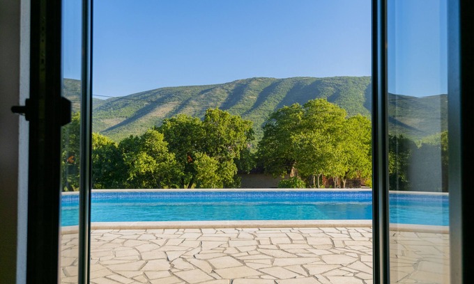 Slivno House | Cozy Dalmatian Villa with Private Pool and Family Amenities
