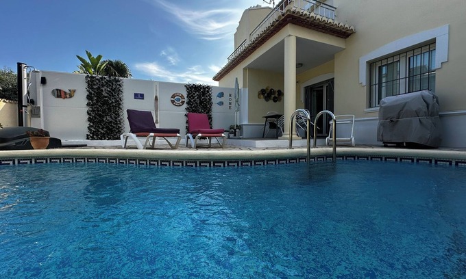 Vergel Villa | Wonderful vacation home "Casita Buena Vista" modern with its own garden. Pool in El Verger