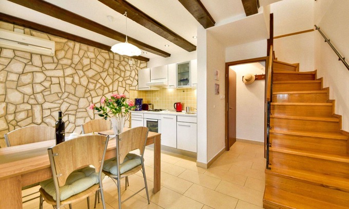Selce House | Delightful Oceanfront Villa with A/C, Parking & Terrace