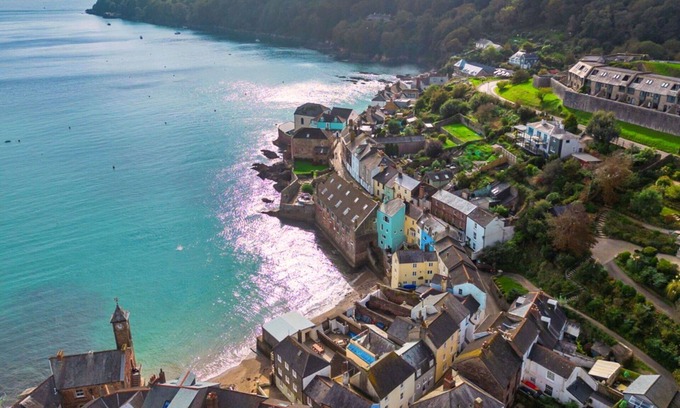 Kingsand House | Wonderful villa for 10 people with WIFI and pets allowed