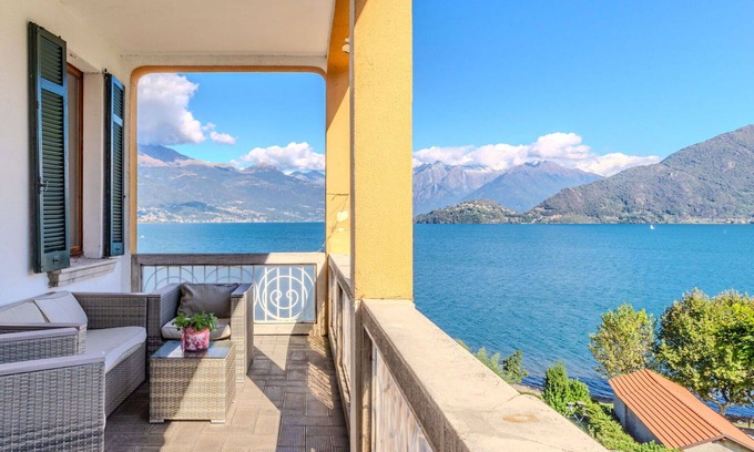 Pianello del Lario Villa | Wonderful villa for 4 people with WIFI, TV, terrace and parking
