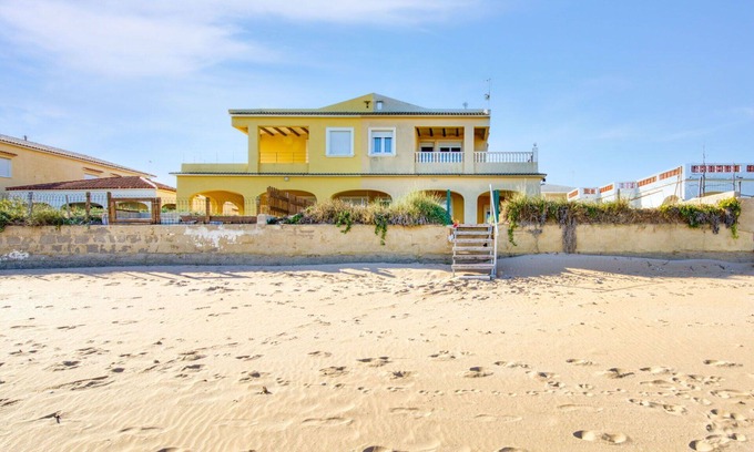Les Deveses House | Inviting Villa for 8 with Ocean View, Pets Welcome & More