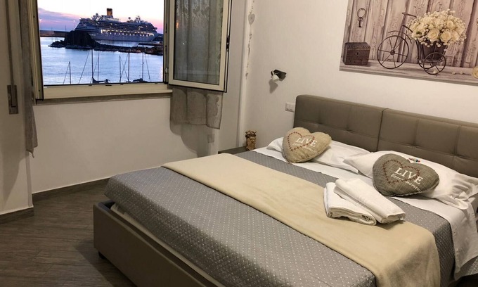 Civitavecchia Apartment | Ideal Waterfront Apartment with Ocean Views in Civitavecchia